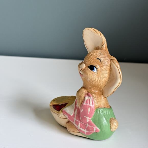 PENDELFIN HAND PAINTED STONECRAFT - PIEFACE - MADE IN ENGLAND 4" - Picture 3 of 8